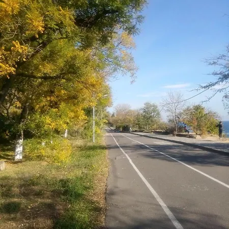 On Frantsuz'ky Bulvar Апартаменти *
